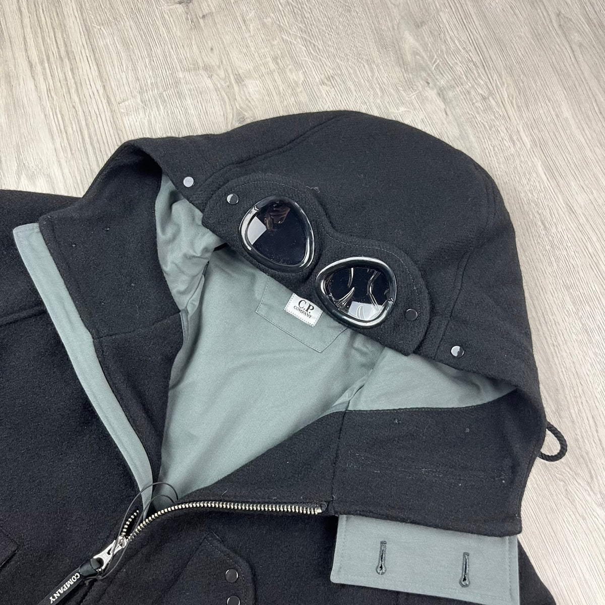 CP Company Duffel Goggle Jacket - Black Castmark