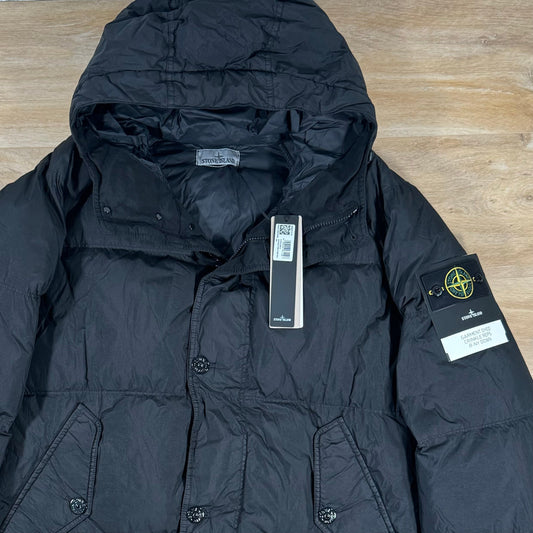 Stone Island Crinkle Reps R-NY Down Parka in Black Castmark