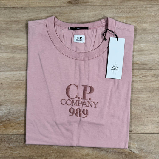 CP Company 20/1 Jersey Boxy Logo T-Shirt in Misty Rose - Pink Castmark