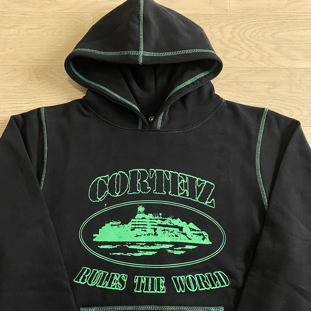 CORTEIZ Alcatraz Hoodie - Black/Green