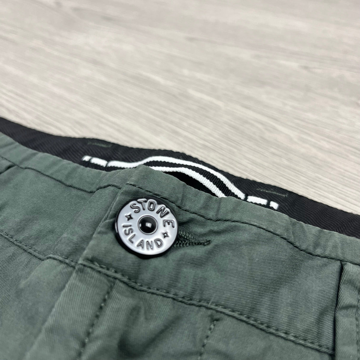 Stone Island Cargo Trousers - Musk Castmark