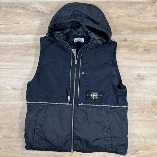 Stone Island Nylon Metal Watro-TC Convertible Jacket in Black Castmark