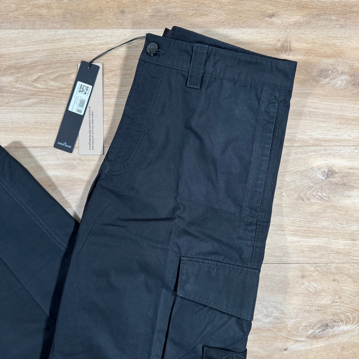 Stone Island Weatherproof Canvas Ghost Cargo Trousers in Black Castmark