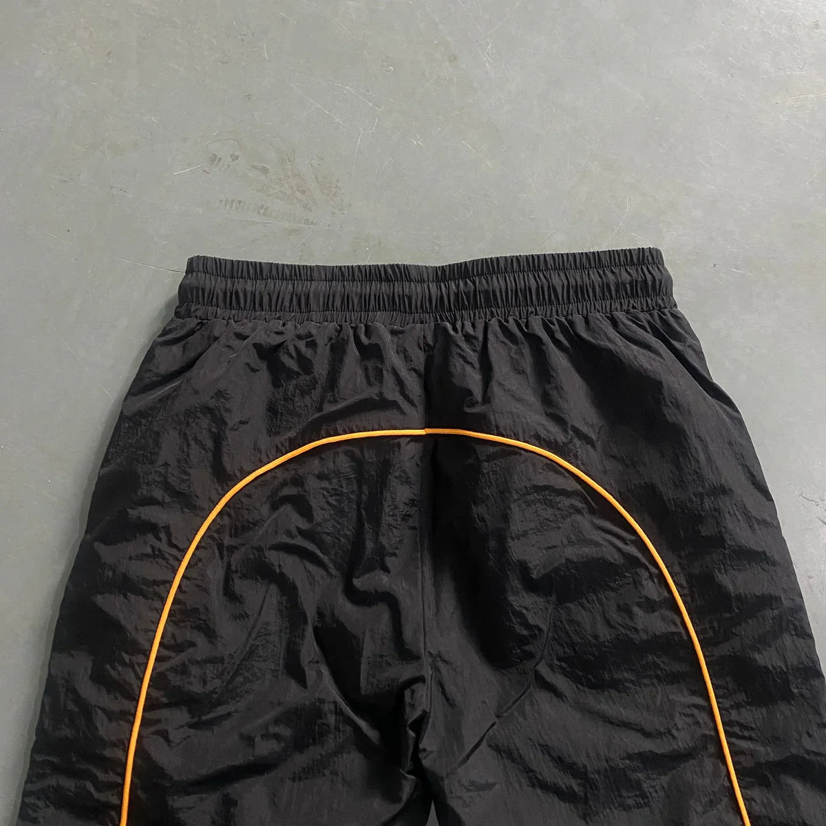 Trapstar Irongate T Shellsuit - Black/Yellow