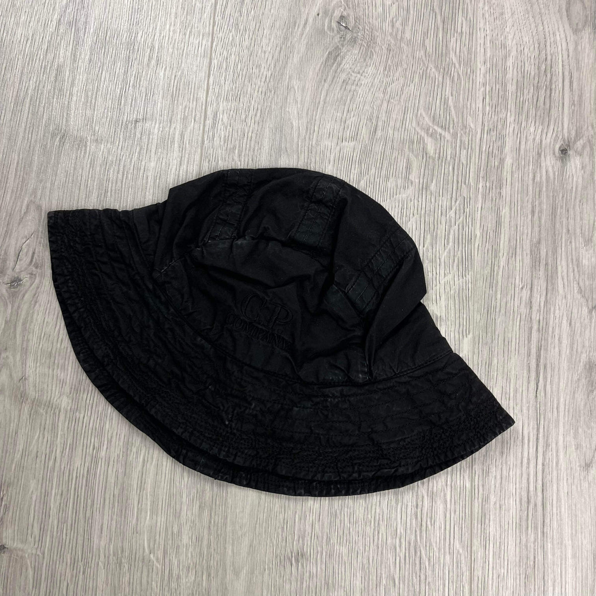 CP Company Bucket Hat - Black Castmark