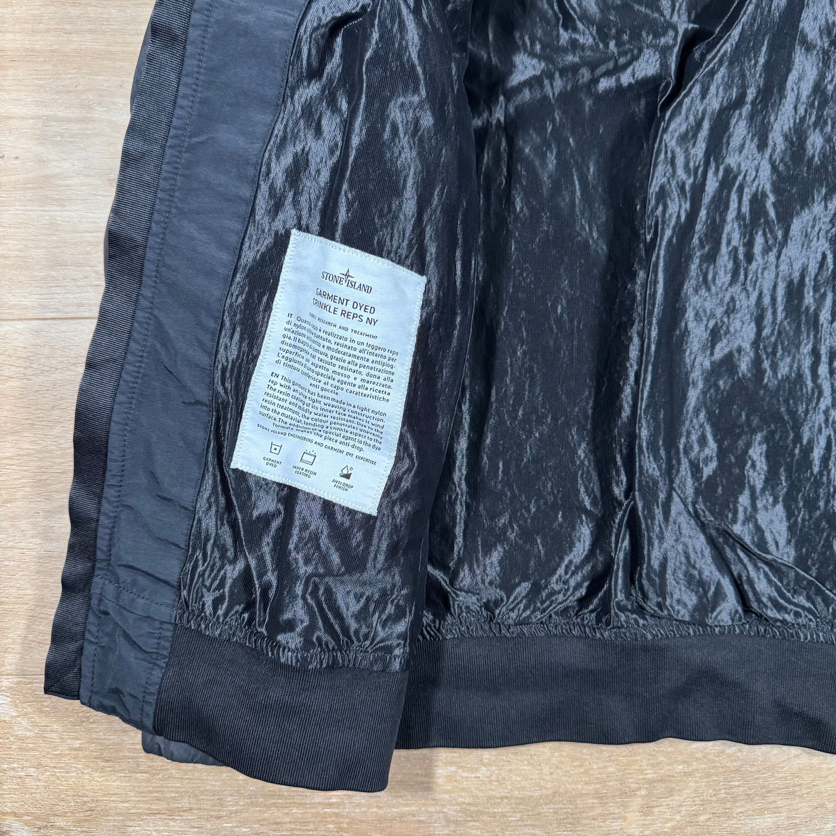 Stone Island Crinkle Reps R-NY Bomber Jacket in Black Castmark