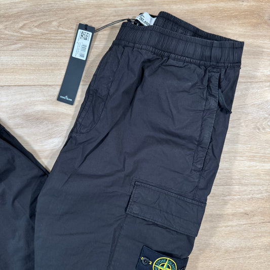 Stone Island Stretch Cotton Tela Cargo Pants in Black Castmark