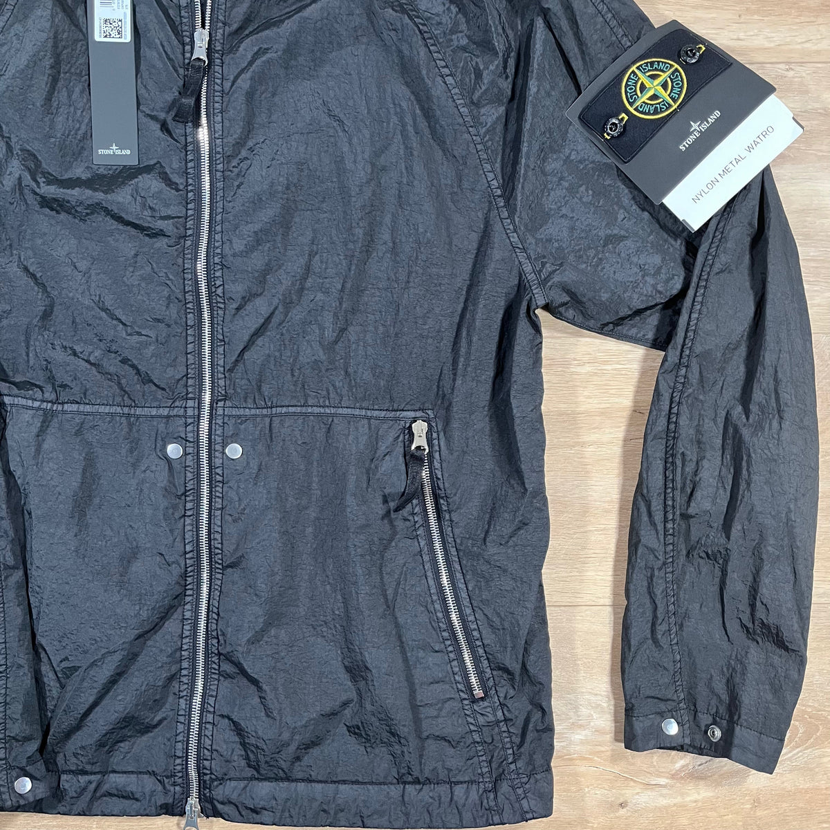 Stone Island Nylon Metal Watro TC Jacket in Black Castmark