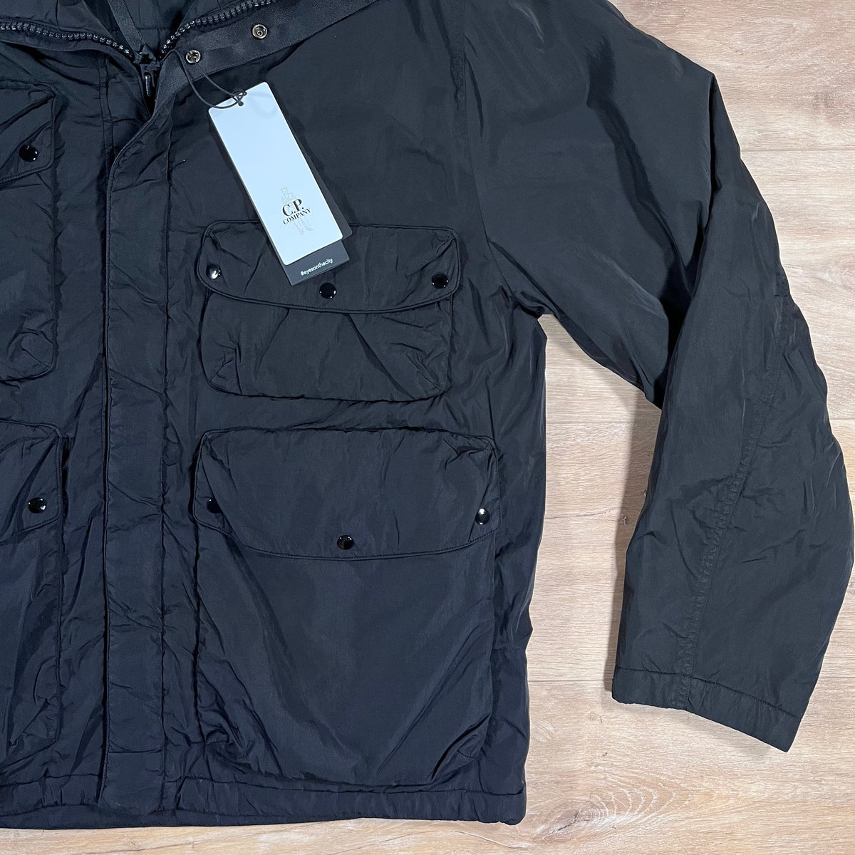 CP Company Chrome-R Goggle Jacket in Black Castmark