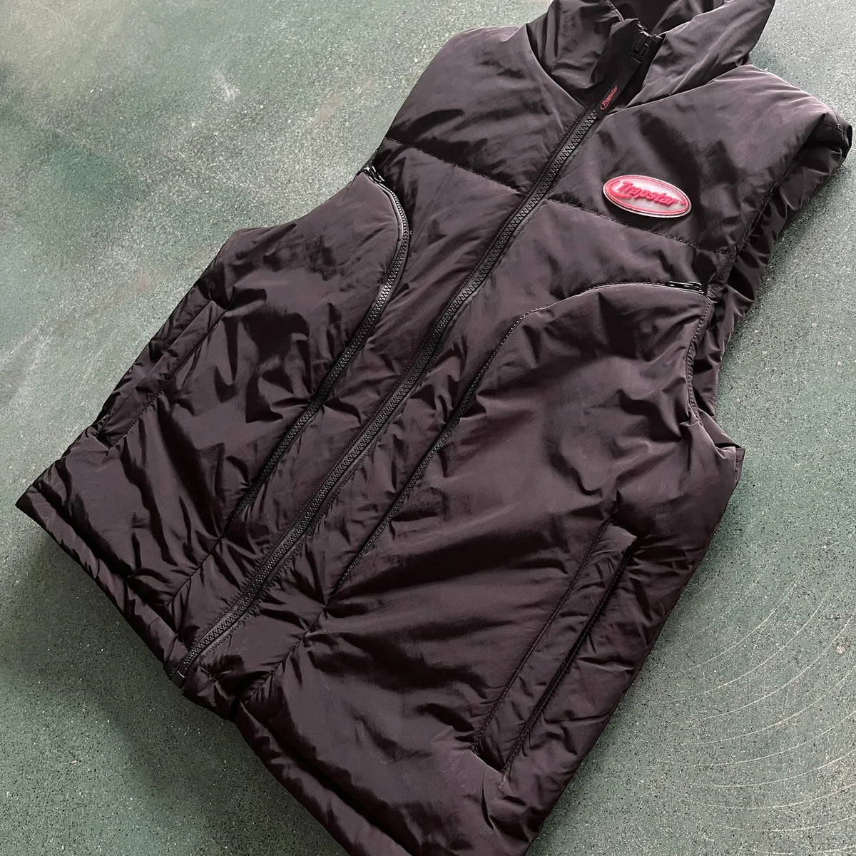 Trapstar Hyperdrive Sleeveless Jacket - Black/Red