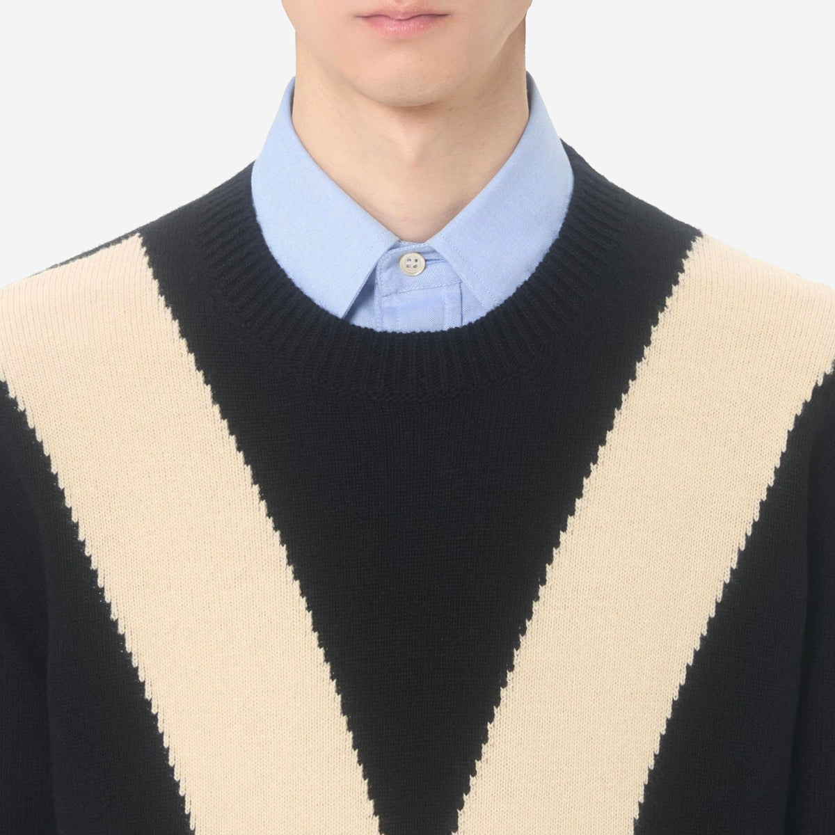 Valentino Garavani Inlaid V Wool Knitwear