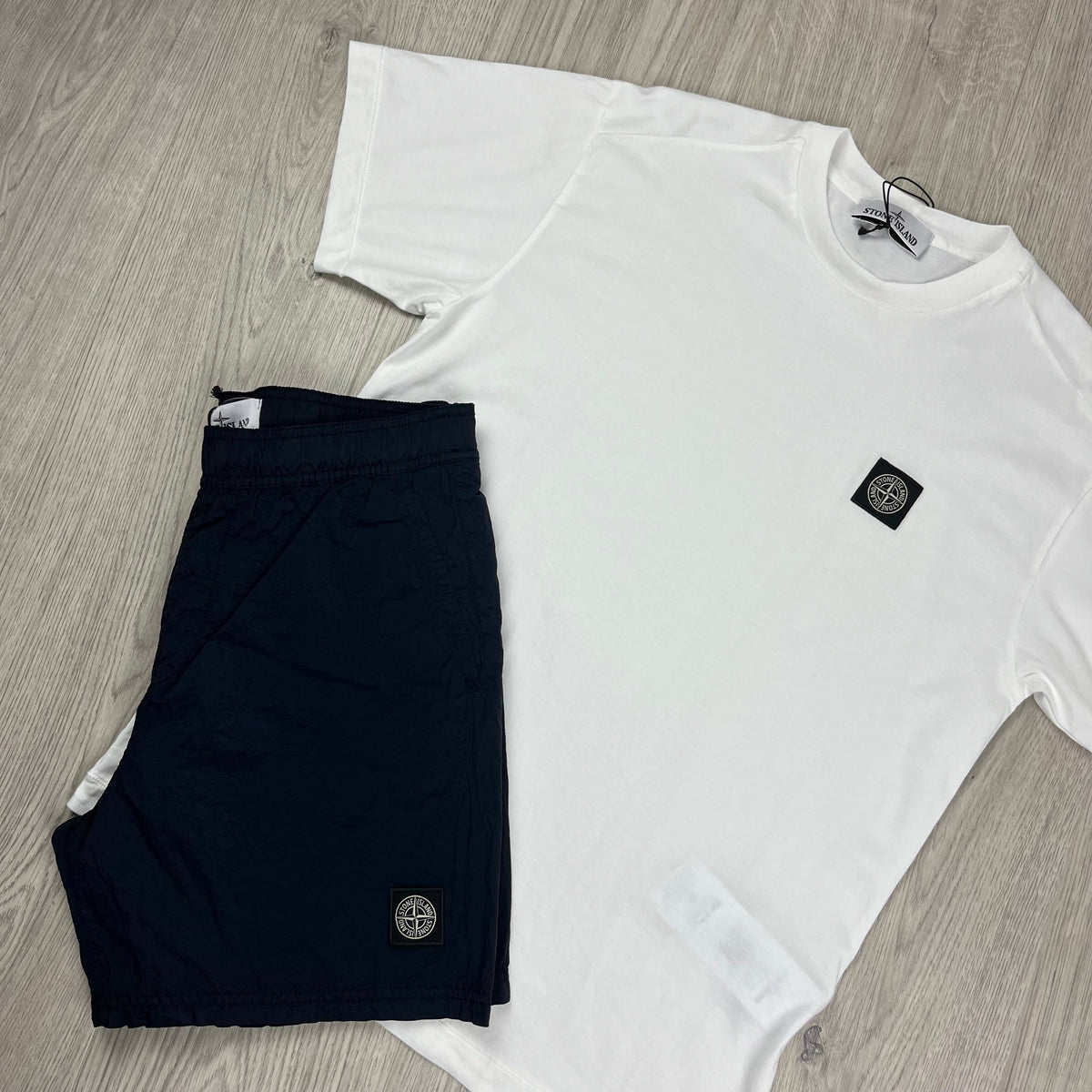 Stone Island Holiday Set - White/Navy Castmark