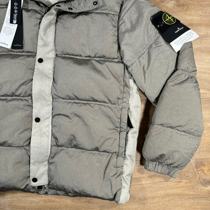 Stone Island Nylon Metal Down Jacket in Plaster Castmark