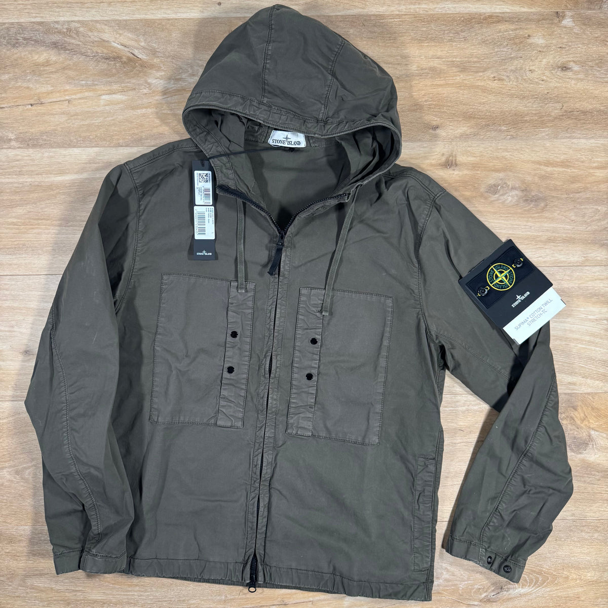 Stone Island Supima Cotton Twill Stretch-TC Jacket in Military Green Castmark