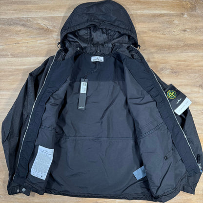 Stone Island Nylon Metal Watro-TC Convertible Jacket in Black Castmark