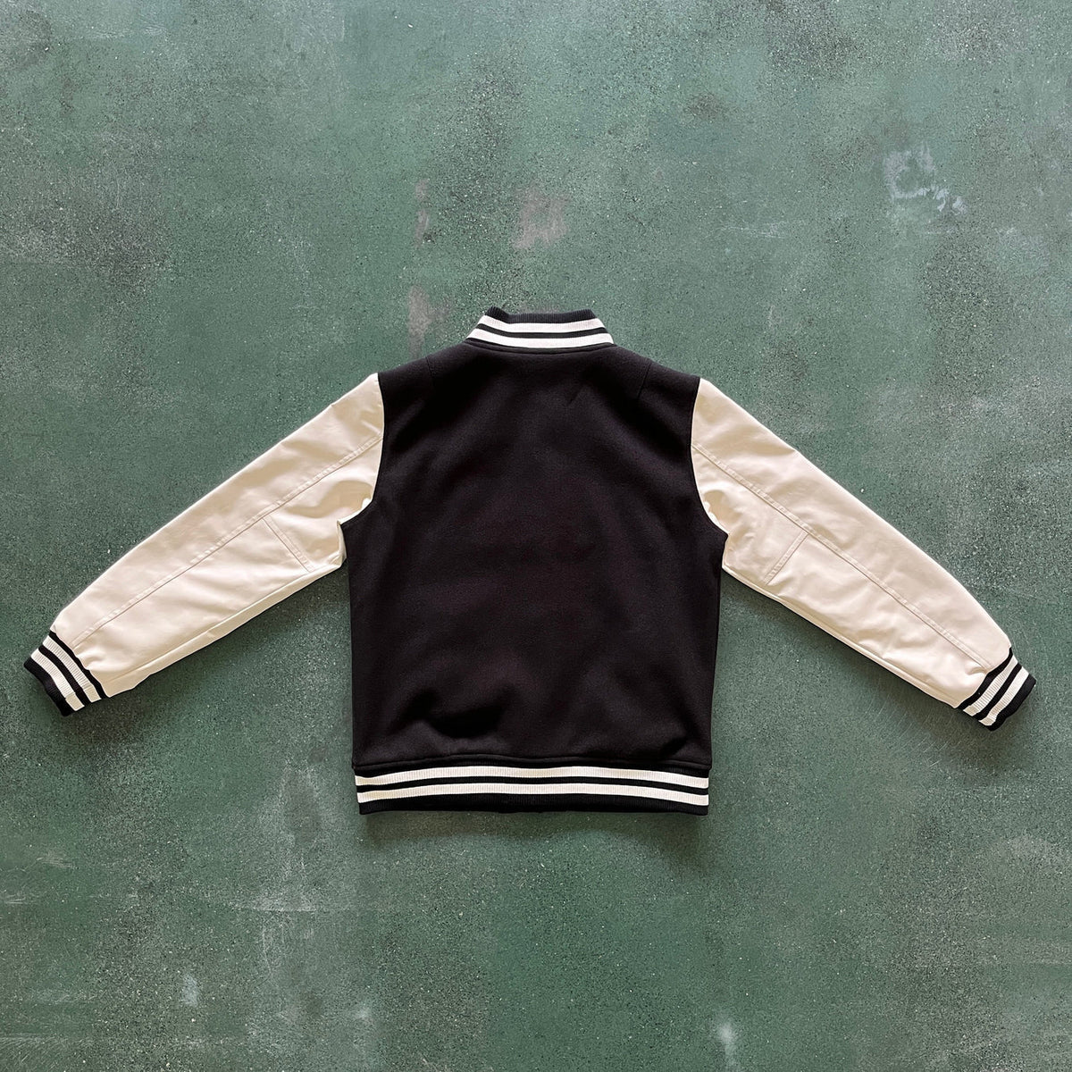 Trapstar Hyperdrive Chenille Varsity Jacket - Black/White