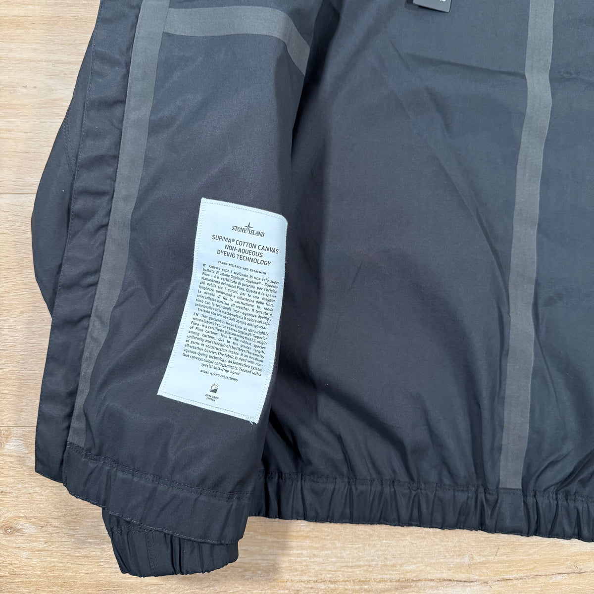 Stone Island Supima Canvas Jacket in Black Castmark