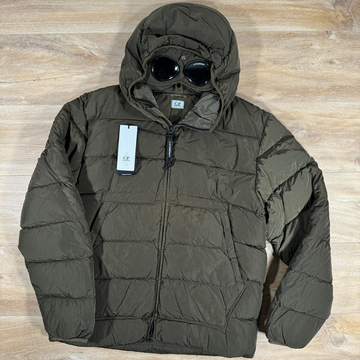 CP Company Chrome-R Goggle Down Jacket in Ivy Green Castmark