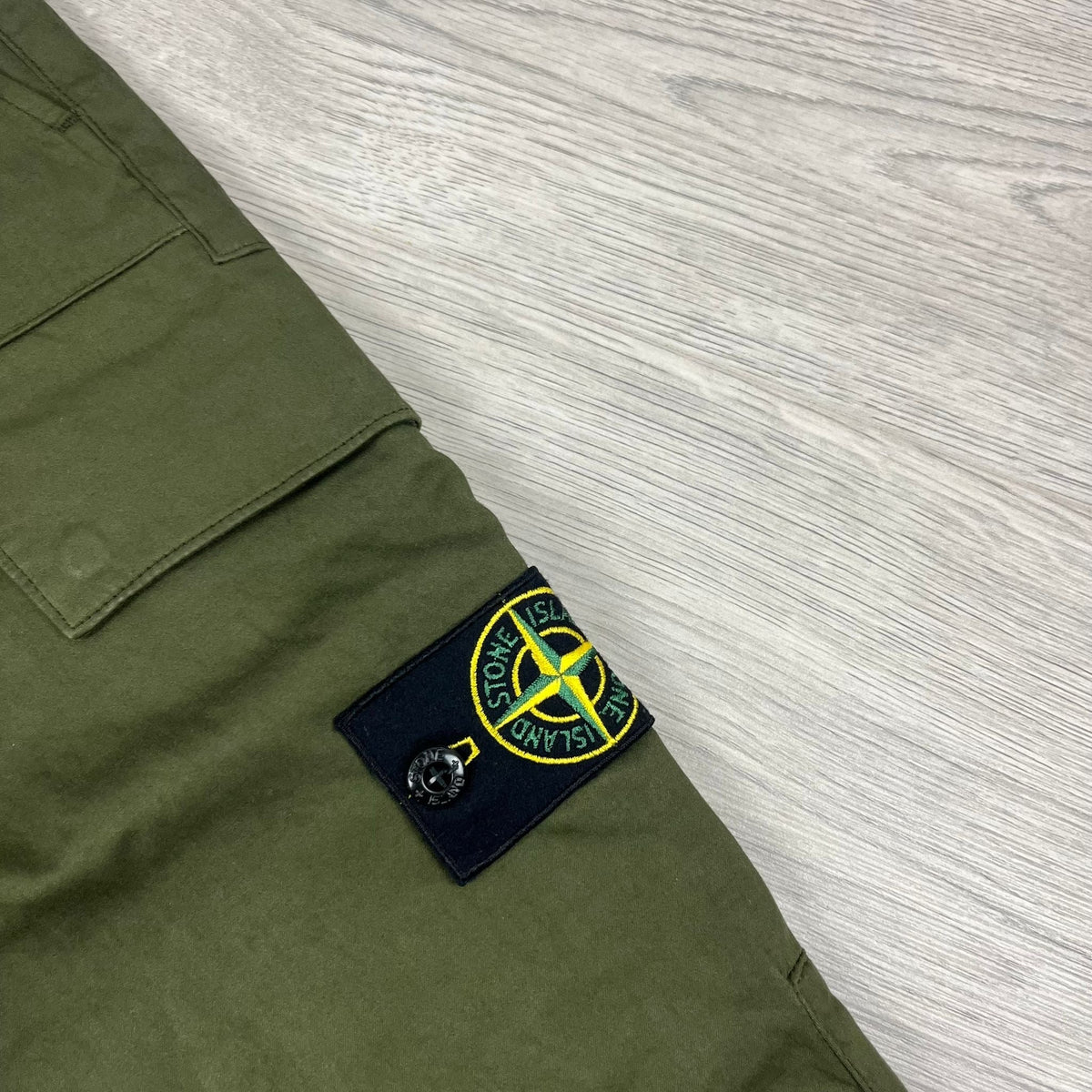 Stone Island Cargo Trousers - Olive Castmark