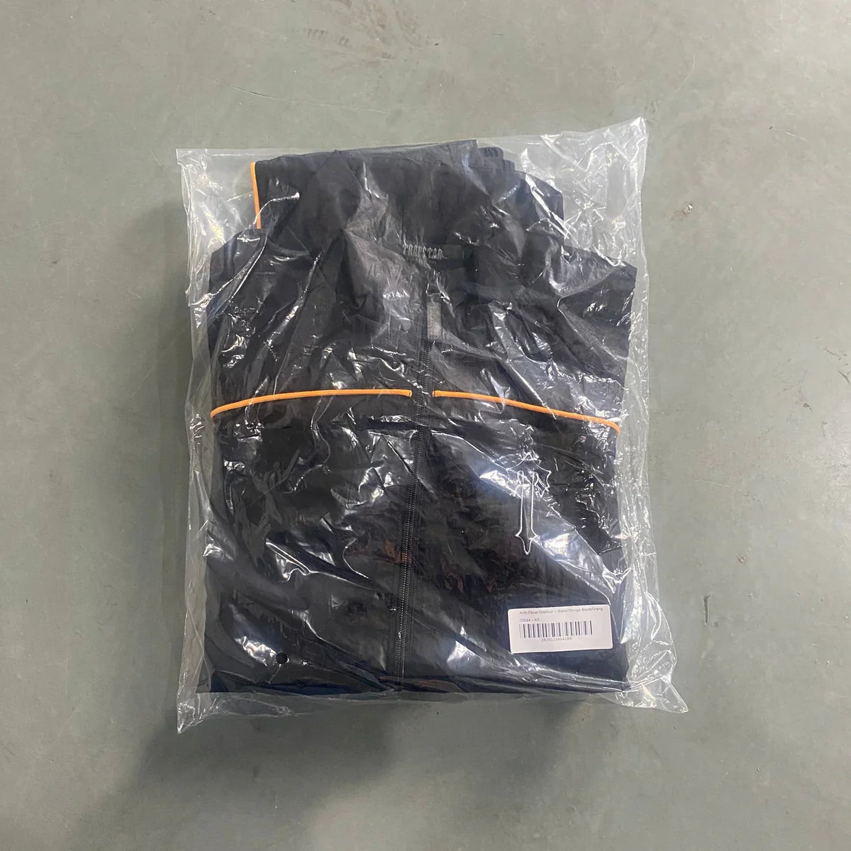 Trapstar Irongate T Shellsuit - Black/Yellow