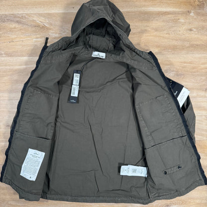 Stone Island Supima Cotton Twill Stretch-TC Jacket in Military Green Castmark