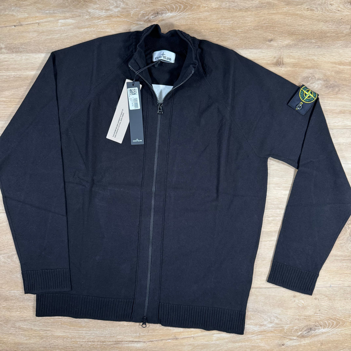 Stone Island Light Organic Cotton Knit Cardigan in Black Castmark