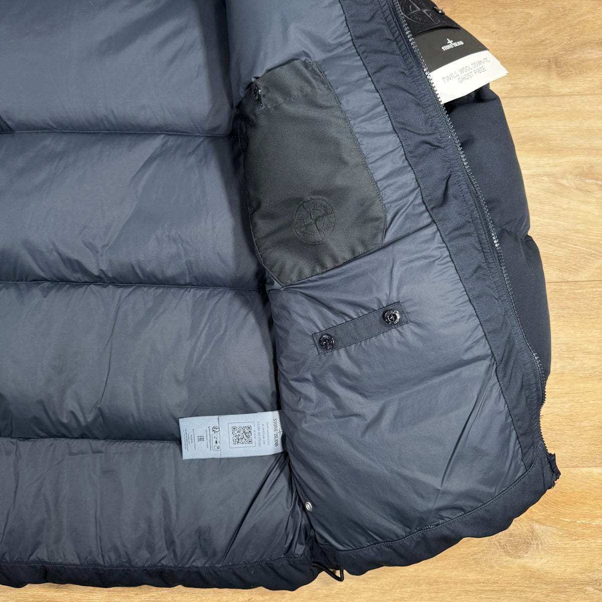 Stone Island Down-TC Ghost Jacket in Navy Castmark
