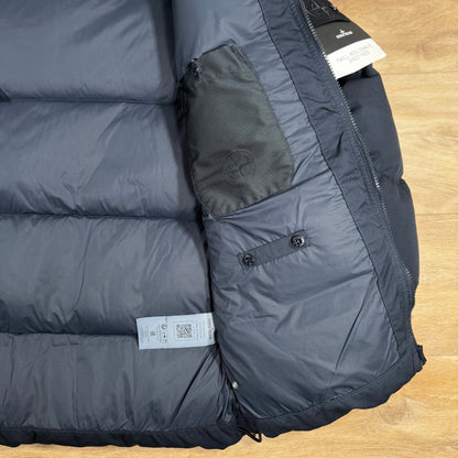 Stone Island Down-TC Ghost Jacket in Navy Castmark