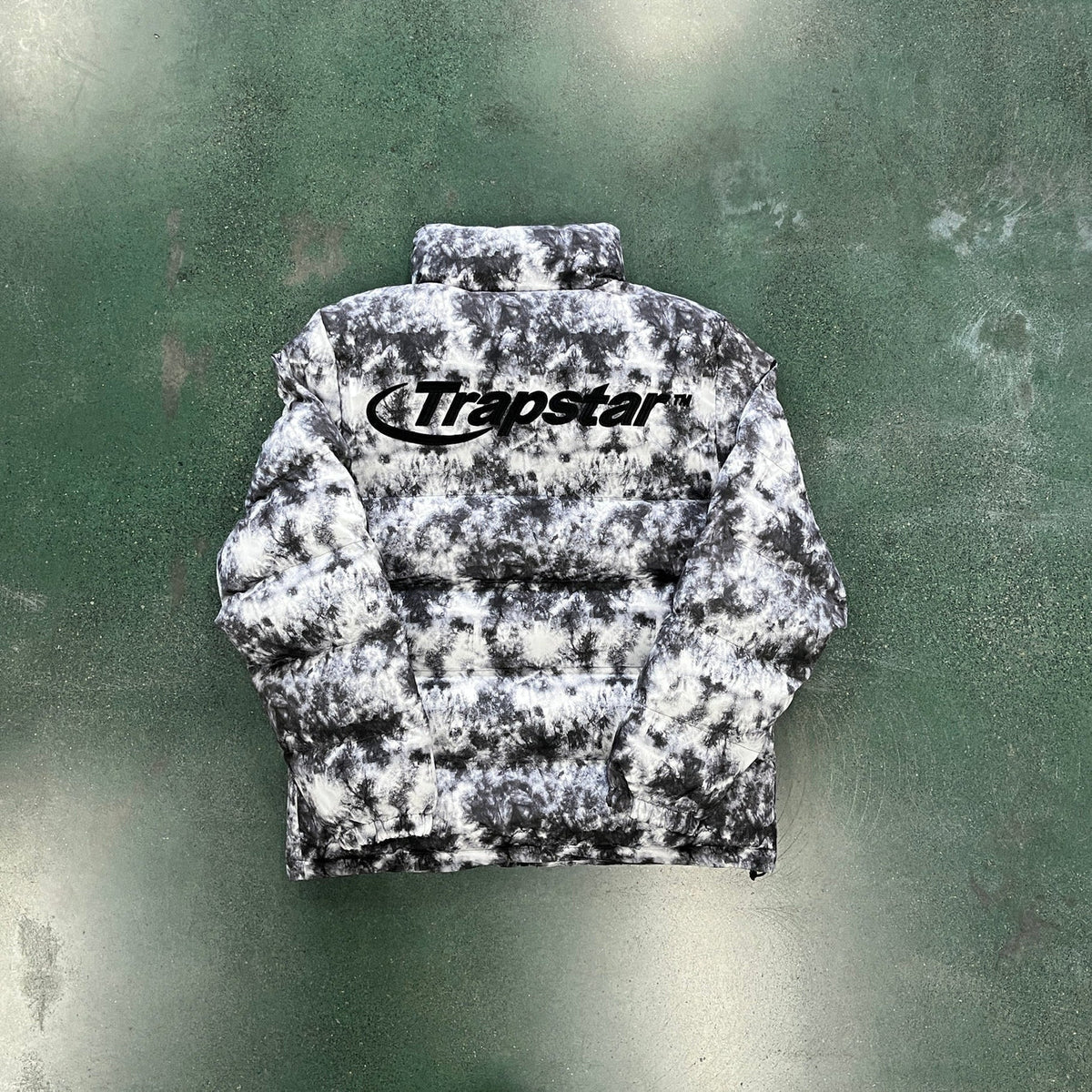 Trapstar Hyperdrive Puffer Jacket - Black/Grey Camo