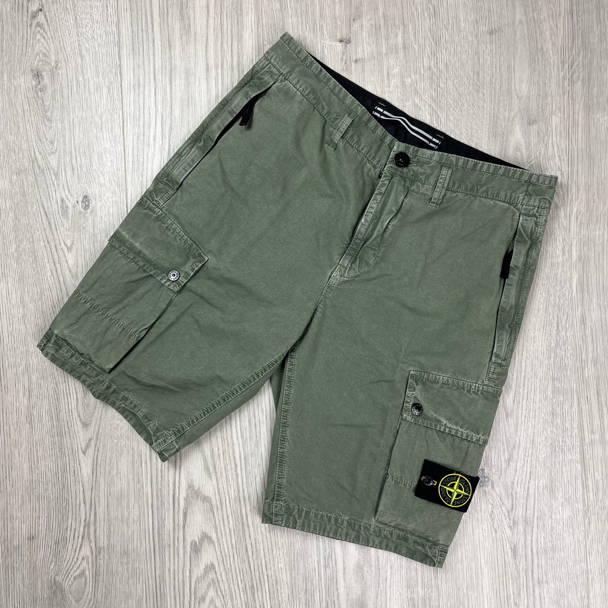 Stone Island Cargo Shorts - Musk Green Castmark