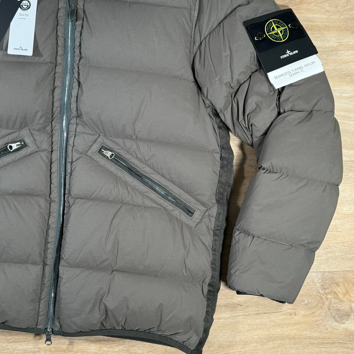 Stone Island Seamless Tunnel Down-TC Jacket in Walnut Brown Castmark