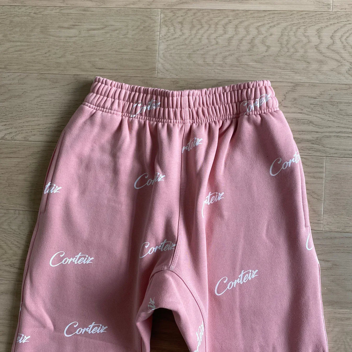 CORTEIZ All Over Print Joggers - Pink
