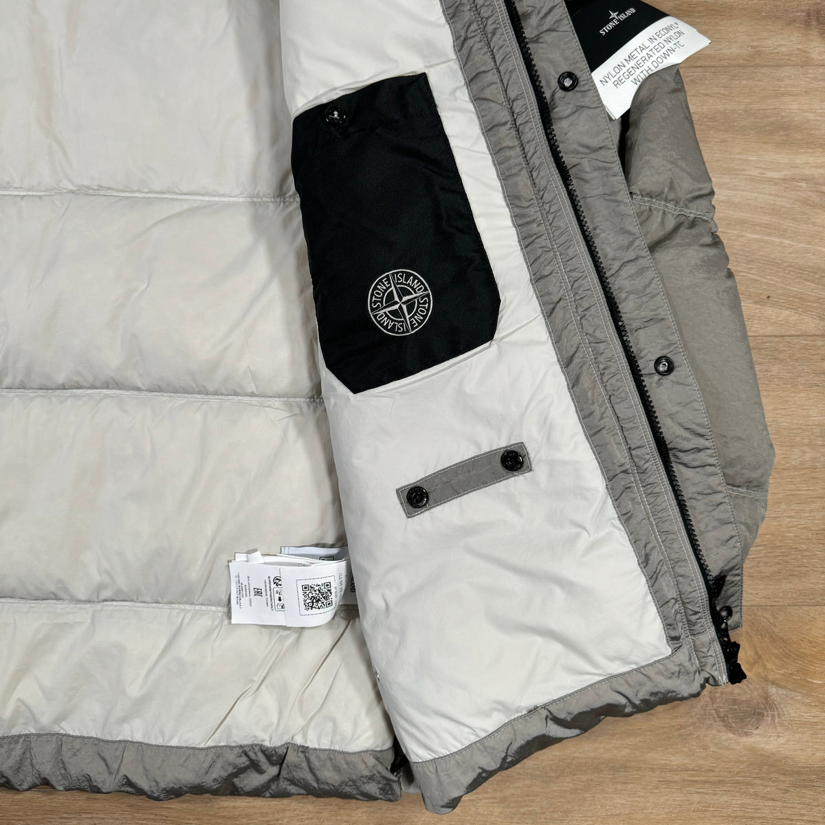 Stone Island Nylon Metal Down Jacket in Plaster Castmark