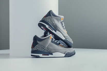 Air Jordan 3 Retro "Cool Grey" - Silver/Sport Red
