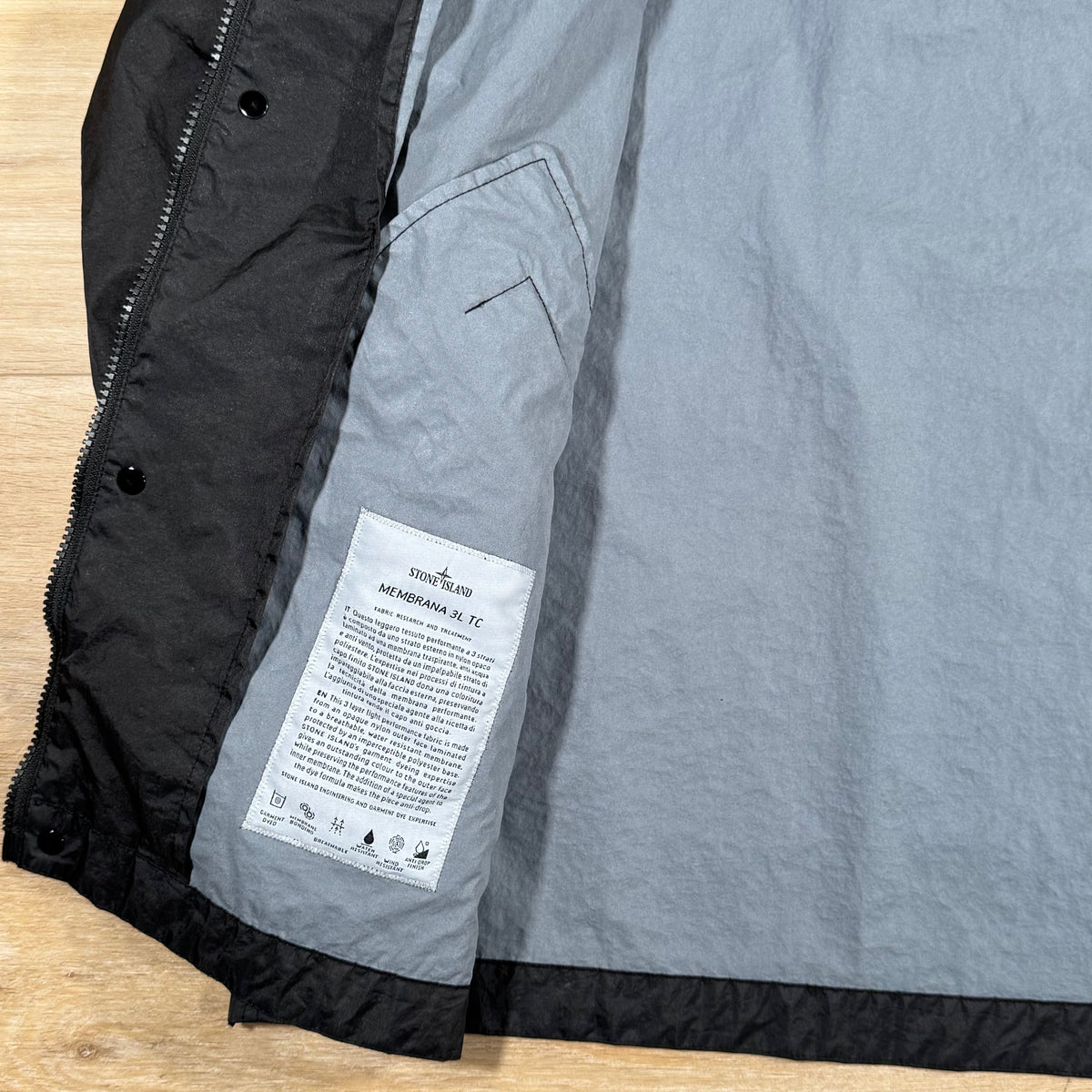 Stone Island Membrana 3L TC Jacket in Black Castmark