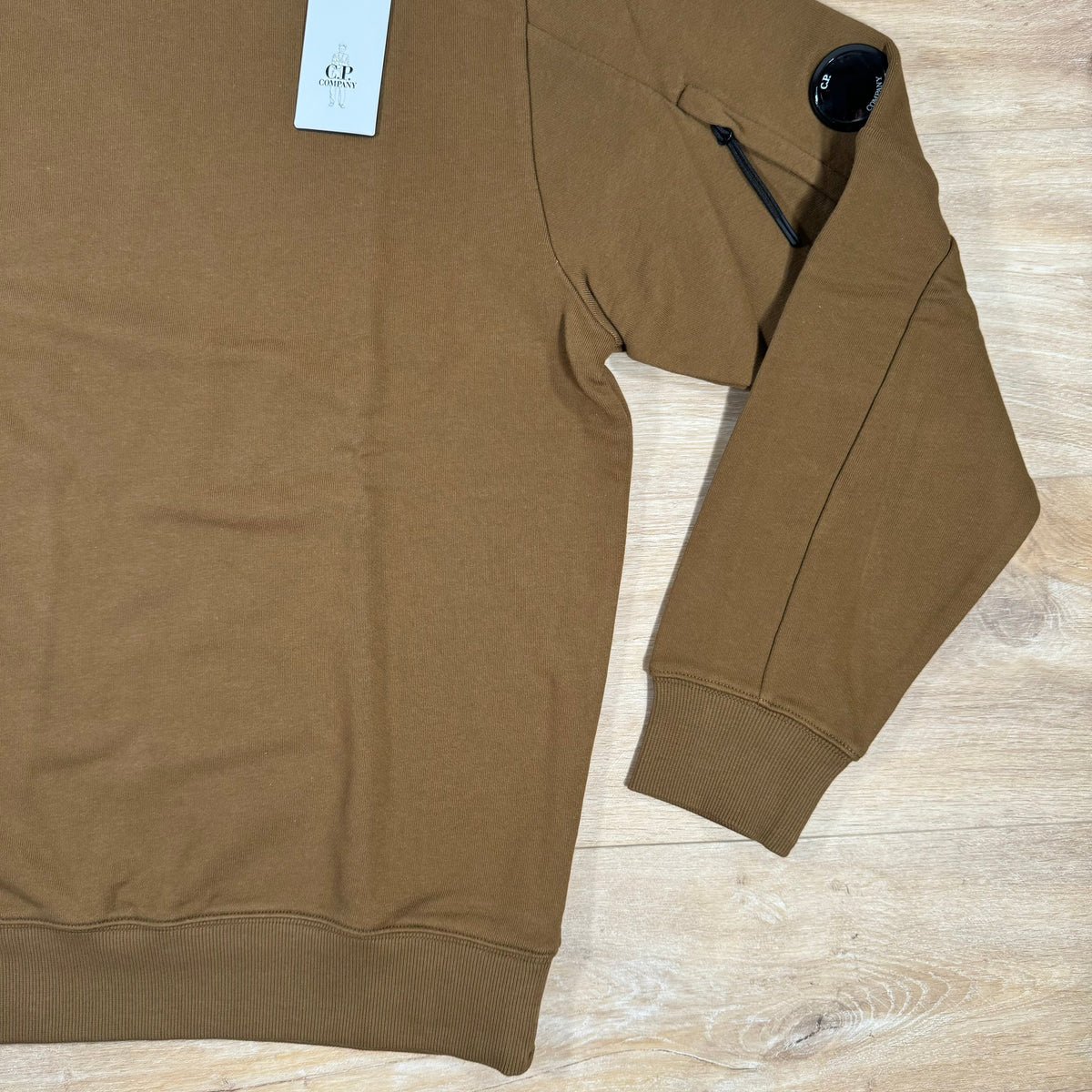 CP Company Diagonal Raised Lens Sweatshirt in Toffee Castmark