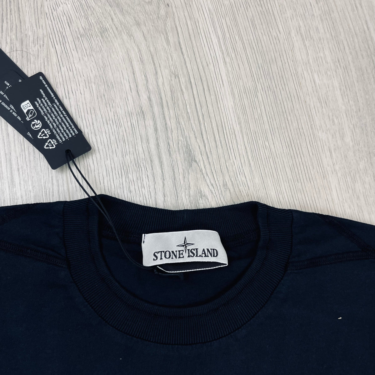 Stone Island Embroidered T-Shirt - Navy Castmark