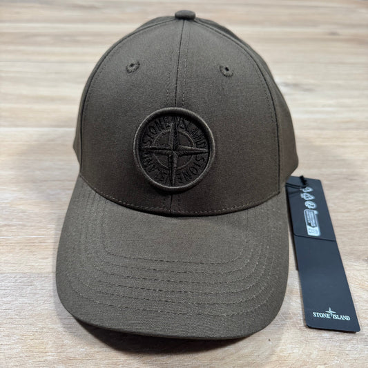 Stone Island Compass Logo Cap in Military Green Castmark