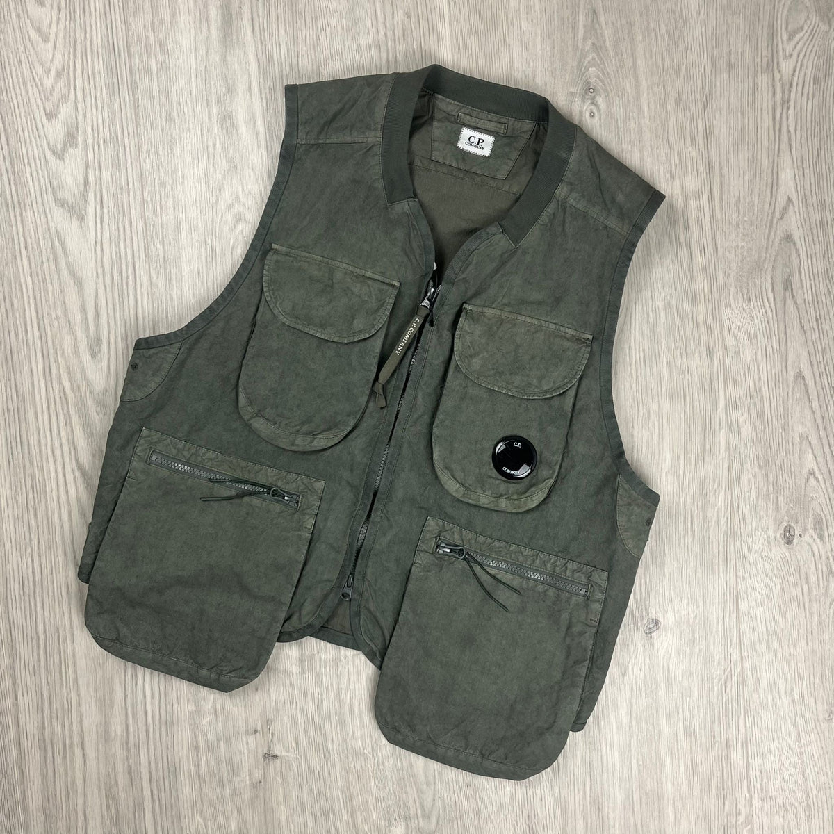 CP Company Ba-Tic Gilet - Thyme Green Castmark