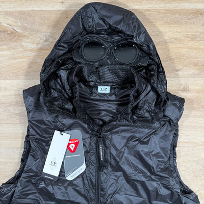 CP Company Nada Shell Goggle Vest in Black Castmark