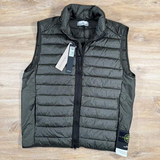 Stone Island Nylon Down-TC Vest in Military Green Castmark