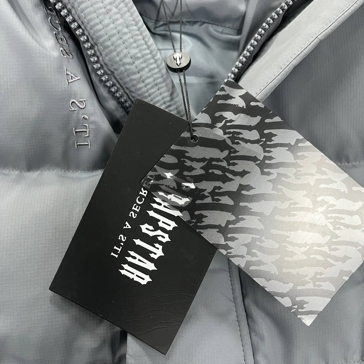 Trapstar Decoded 2.0 Hooded Puffer Jacket - Grey