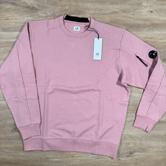 CP Company Diagonal Raised Fleece Lens Sweatshirt in Misty Rose - Pink Castmark