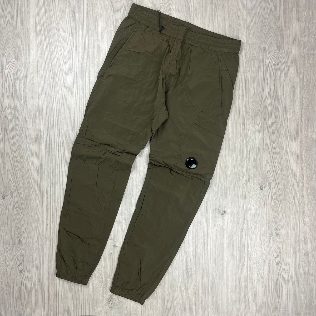 CP Company Chrome Cargo Trousers - Ivy Green Castmark