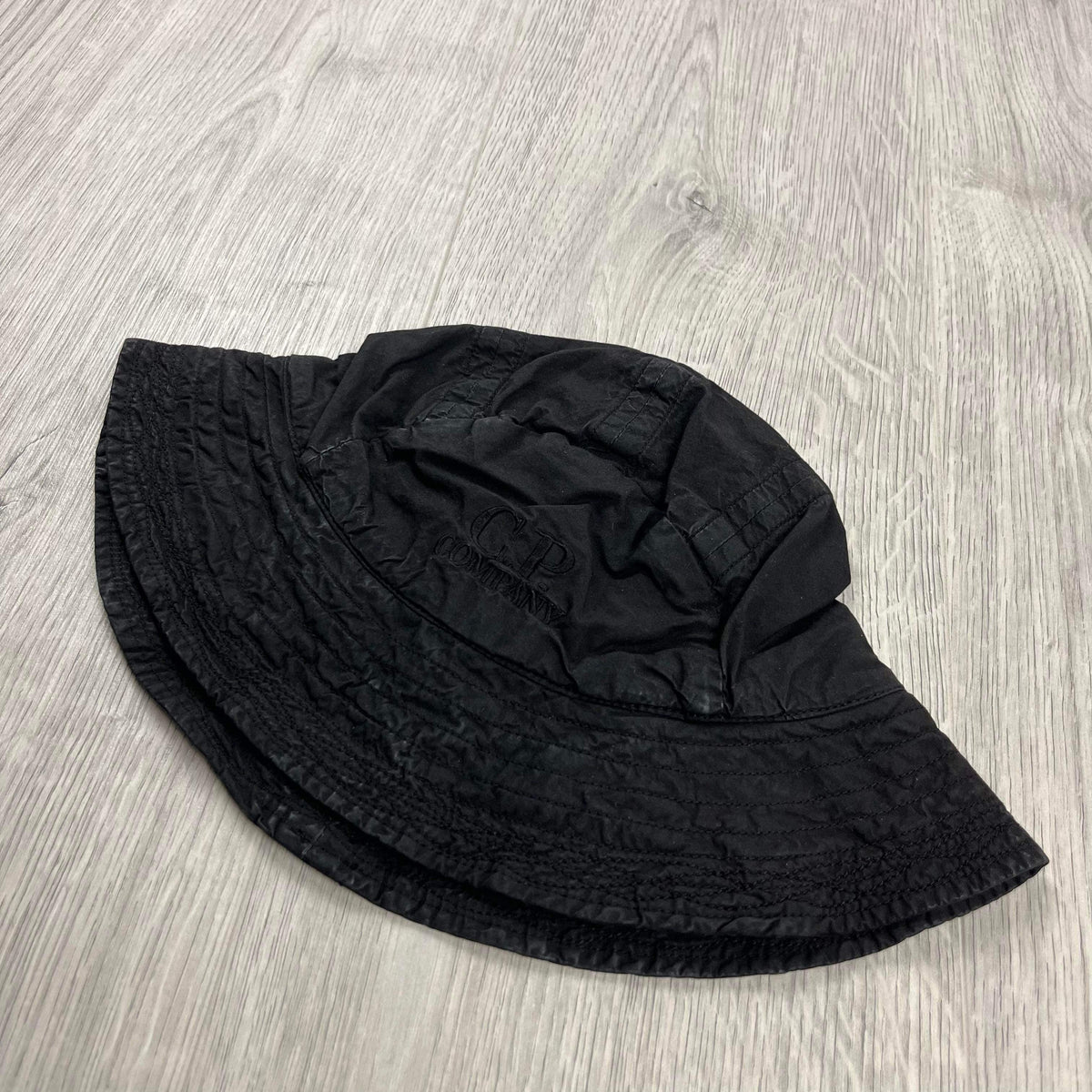CP Company Bucket Hat - Black Castmark