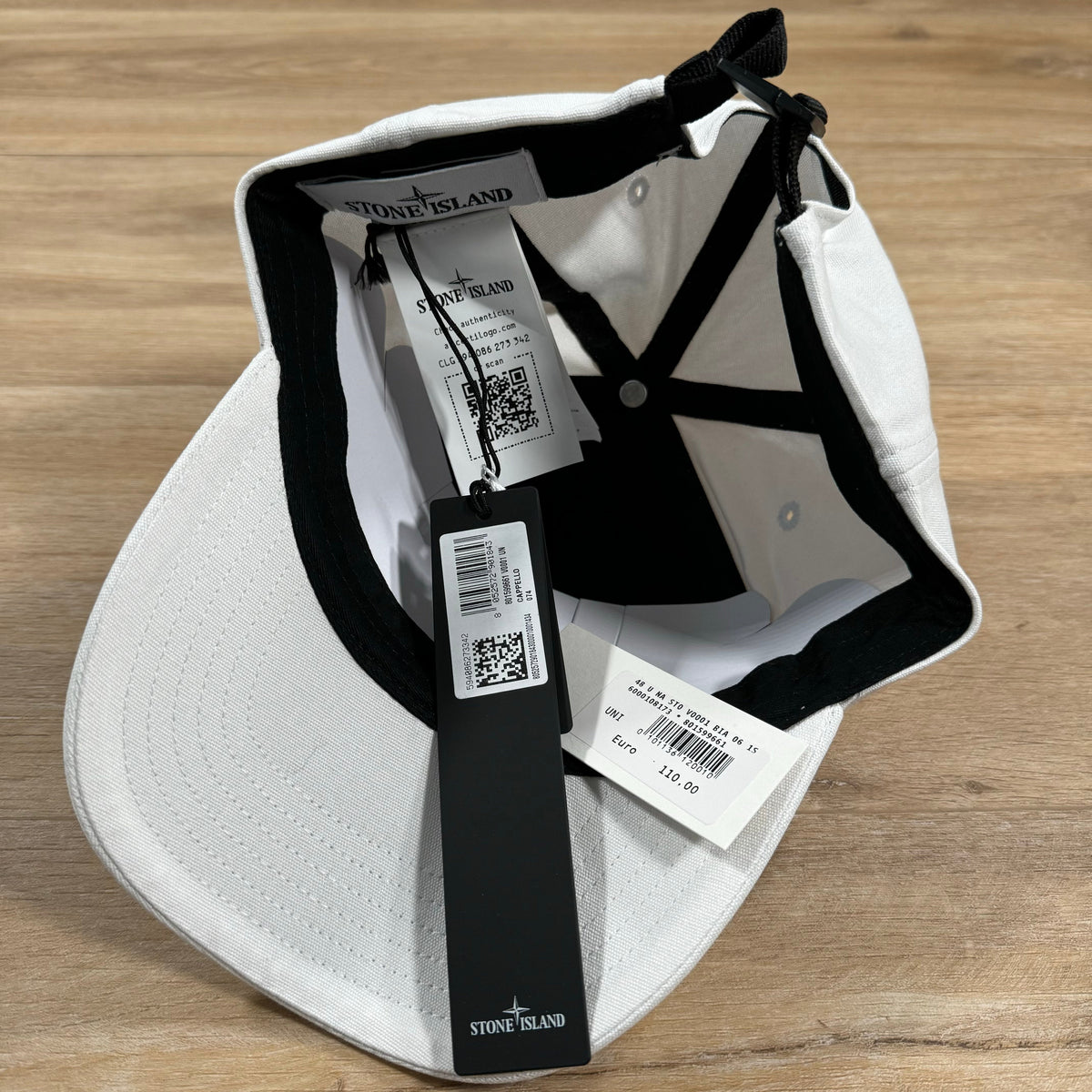 Stone Island Compass Logo Cap in White Castmark