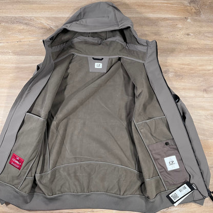 CP Company Shell-R Lens Jacket in Walnut Castmark