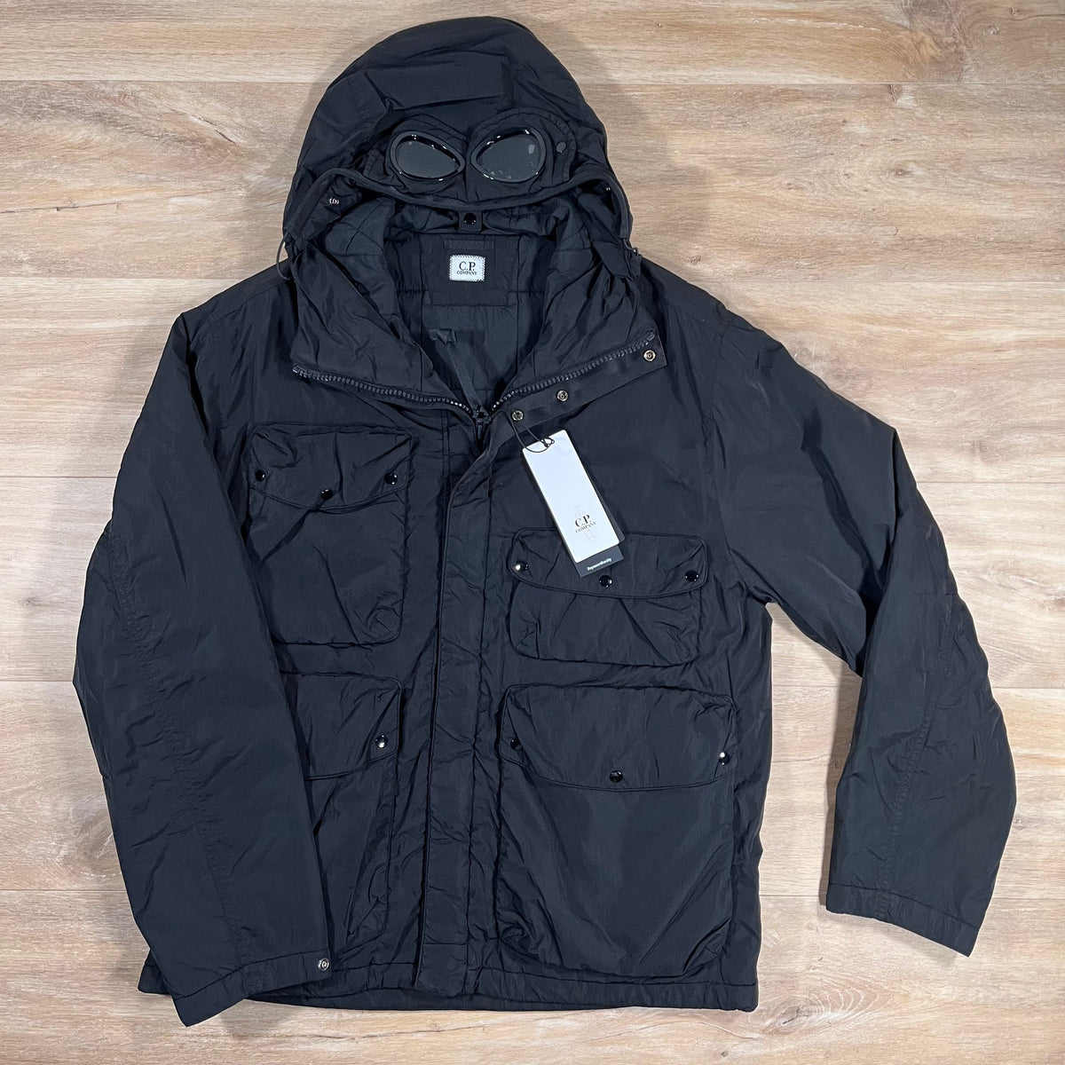 CP Company Chrome-R Goggle Jacket in Black Castmark