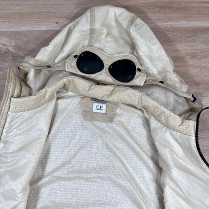 CP Company Nada Shell Goggle Padded Gilet in Pistachio Shell Castmark