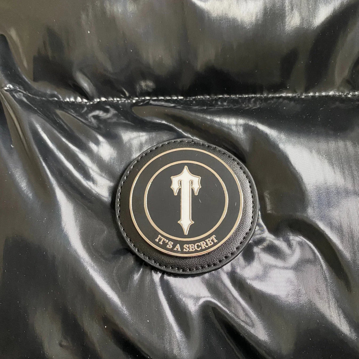 Trapstar Irongate Arch Puffer Jacket - Glossy Black
